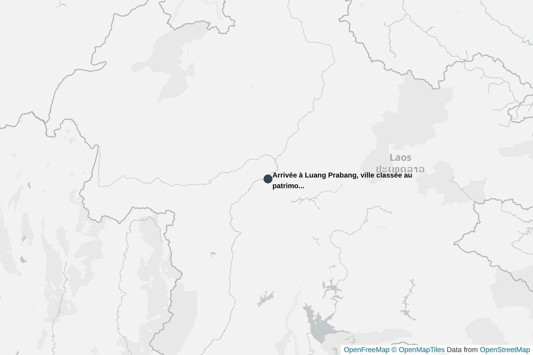 Carte de Arrivée à Luang Prabang, ville classée au patrimoine mondial de l'Unesco.